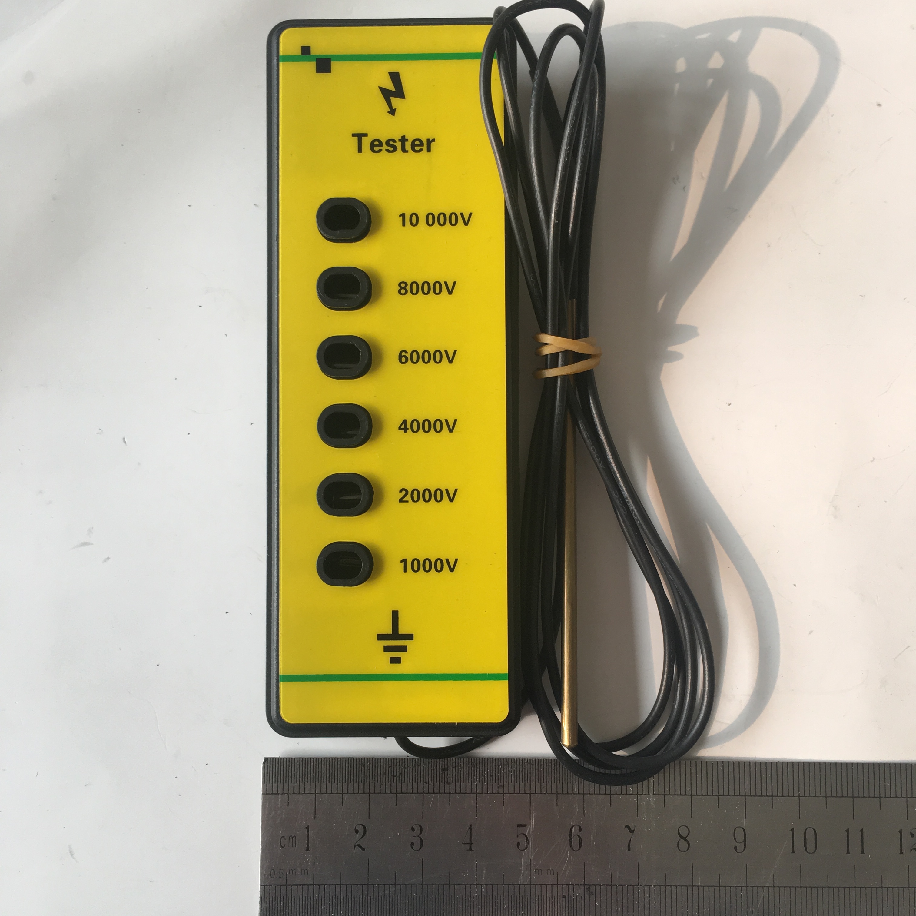 Electric measuring instrument of electric fence of livestock electronic fence