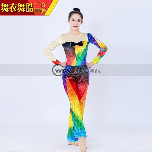 Танцевальный танец танце