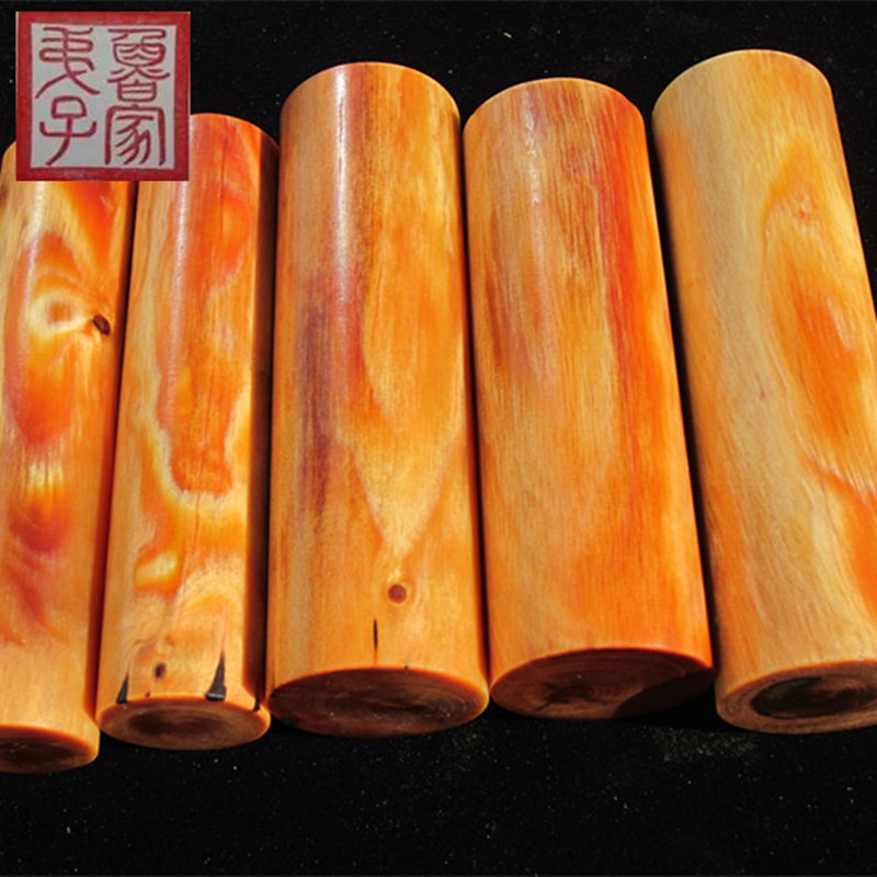 North Aquilaria sinensis amber wood Northeast pine Akiko full of oil fully transparent hand piece log stick