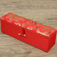 Красный богатый цветок-17×4×4см внутри.