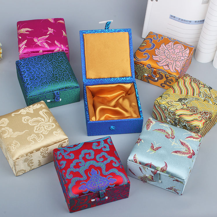 10*10 * 4cm brocade full package high-grade brocade box bracelet beads bracelet necklace jewelry storage box