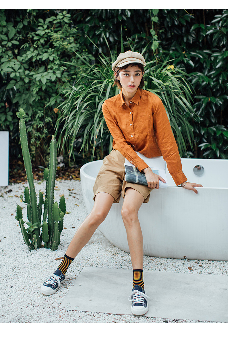 Vớ sọc retro vớ vớ của phụ nữ vớ cotton mùa xuân và mùa thu đống vớ màu tím vàng vớ sang trọng tất trắng