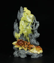 Shi Junzhai Qingtian stone carving boutique ornaments three color two color small landscape Glacier terraces pine tree bear handmade carvings