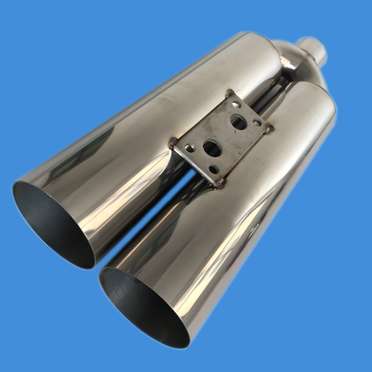 Car retrofit piece retrofitted sports car with double drum double-out stainless steel straight rows of windpipe taildrums straight out of the drum rear section