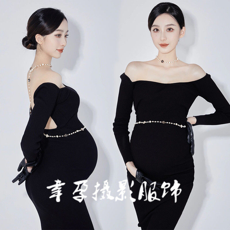 Photo Gallery Exhibition New Pregnant Woman Photo Photography Costume Heben Wind Black Sexy Open-end Knitted Dress Pregnant Woman write true