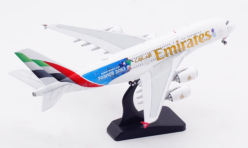 AVIATION 1/400 Emirates airline Airbus A380 A6-EOE XB0002