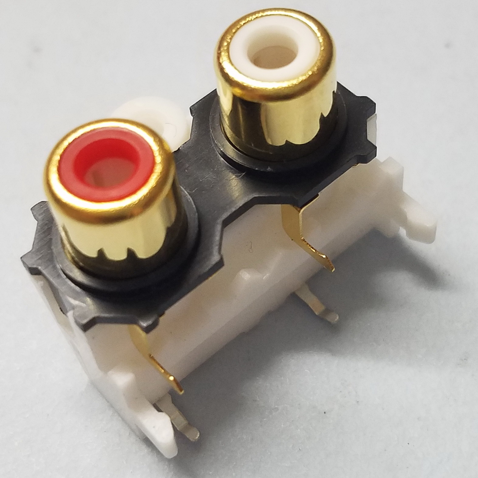 Full new product RCA-214 Two-hole plated gold Lotus AV signal RCA socket DAC decode applicable