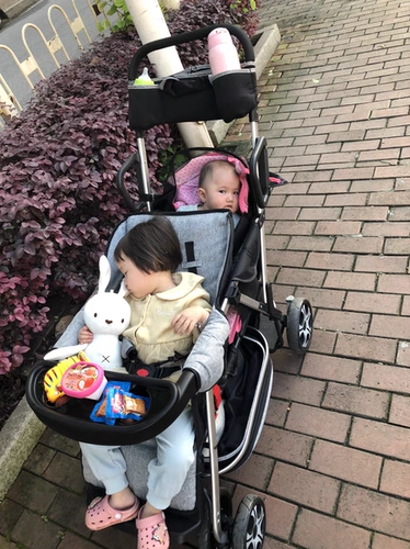 Близнецы, маленькая и маленькая детская детская коляска легкая складная складка двойного сиденья лежа на модели экспорта автомобиля BB.