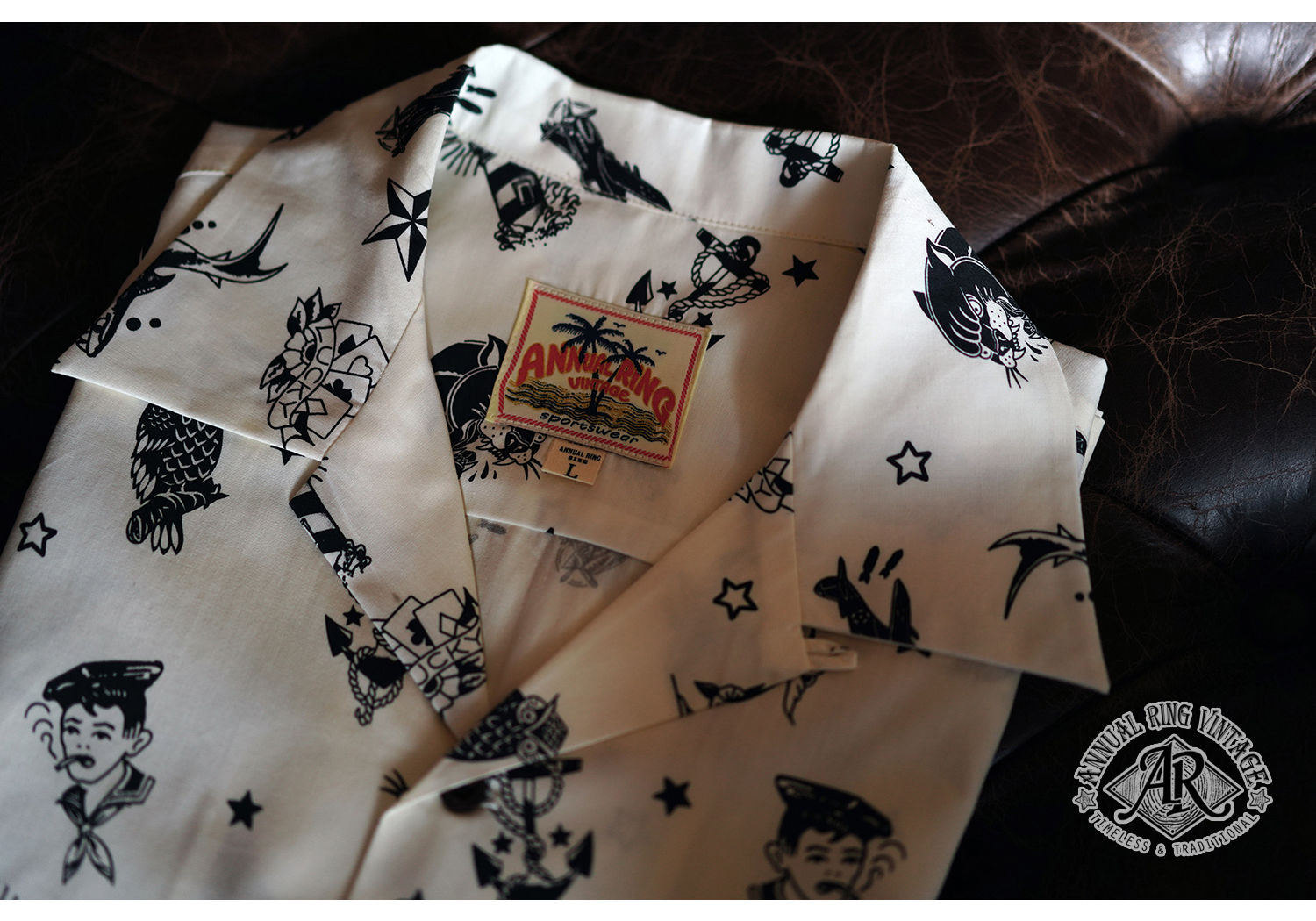 オールドスクール ヴィンテージ タトゥー プリント ハワイアン シャツ ユニセックスウェア - Tシャツ メンズ - コットン・麻 ホワイト
