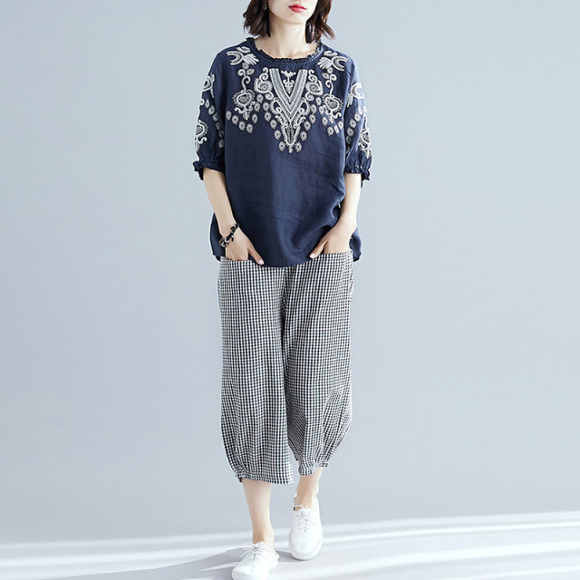 Cotton and linen two-piece short-sleeved fungus lace collar embroidery T-shirt cropped plaid wide-leg pants loose fashion suit