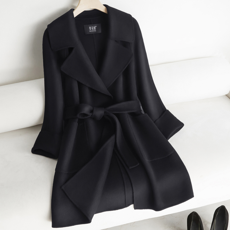 Black High-End Double-Sided Cashmere Coat for Women, Mid-Length with Belt, Slim Fit, Woolen Coat for Petite Figures, Winter Black High-End Double-Sided Cashmere Coat for Women, Mid-Length with Belt, Slim Fit, Woolen Coat for Petite Figures, Winter