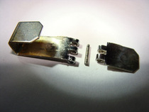 ZIPPO repair replaces the complete set of hinges with original parts including maintenance fees