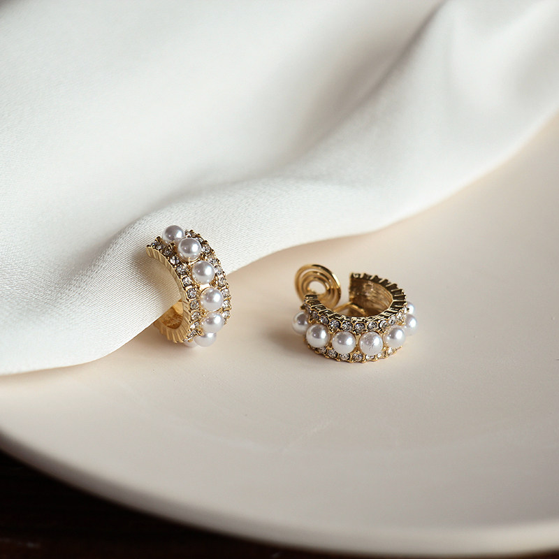 Fave Retro Pearl Mosquito Incense Tray Ear Clip Temperament Small Earrings Without Earrings Earrings False Earshot Superior Ear Accessories Summer