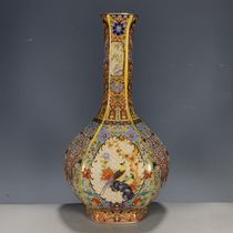 Collection of antique porcelain returned from Europe. Qing Dynasty pastel gold flower and bird vase with window multi-edge and long diameter.