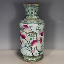 Overseas returned antiques antiques porcelain supplies old goods high-quality products made in the Qianlong year enamel color tracing golden longevity peach hammer vase