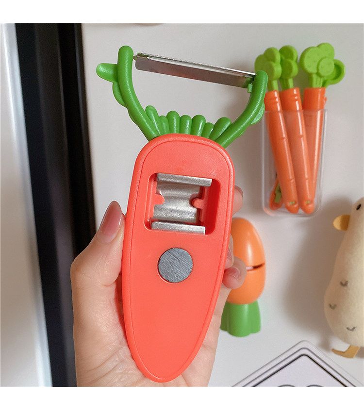 Овощечистка 厨房多功能小工具磁性胡萝卜磨刀器水果刨削皮器冰箱贴