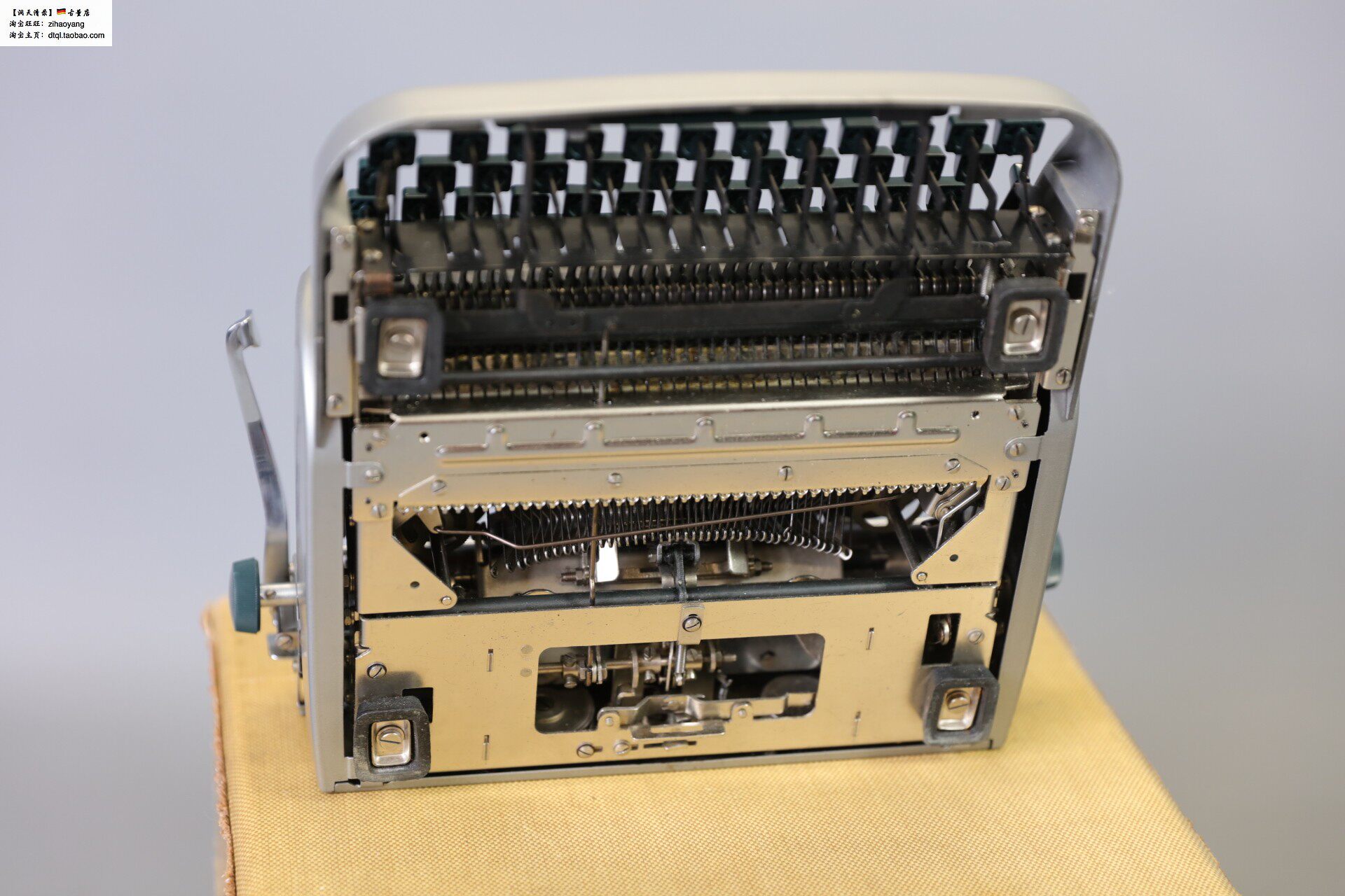 1F1A5099.jpg