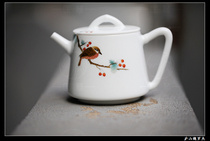 After sale of the stock to be retaken by hand hand hand-painted flowers and birds teapot teapot rework and work pen Jingdezhen tea set Wei Roger customized