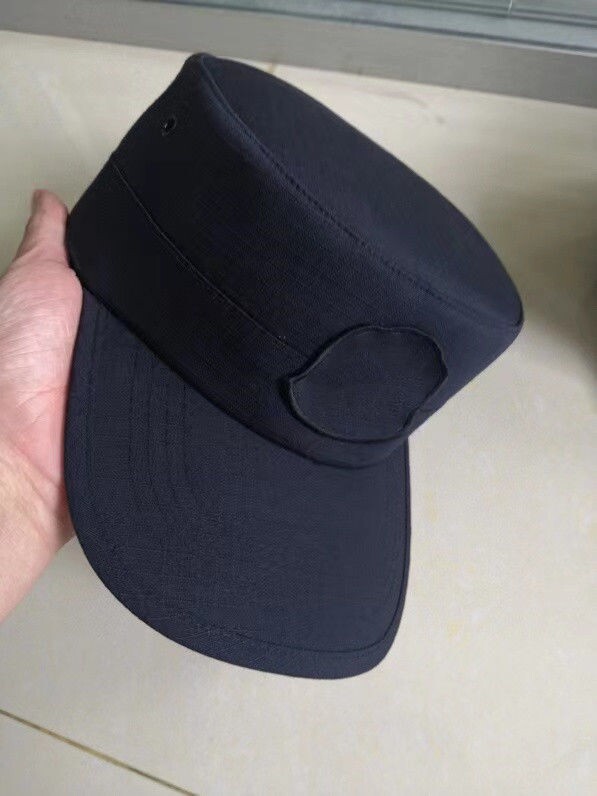 Security Spring and Autumn as a training hat flat cap