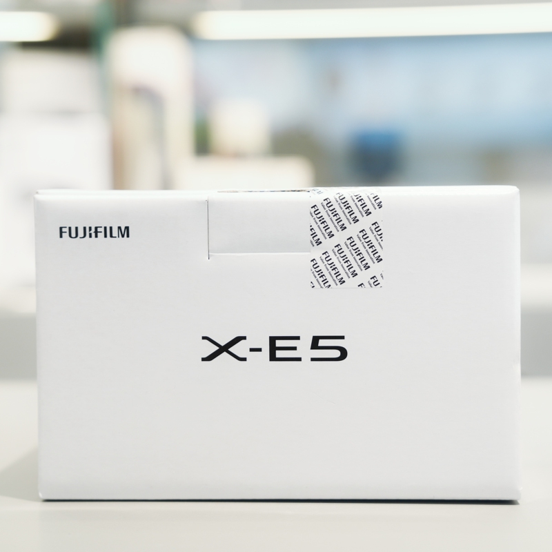 Brand New in Stock Fujifilm X-E5 Retro Beauty Mirrorless Camera Xe5