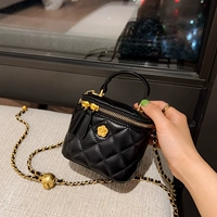 Черный, маленький, Спот (в наличии)