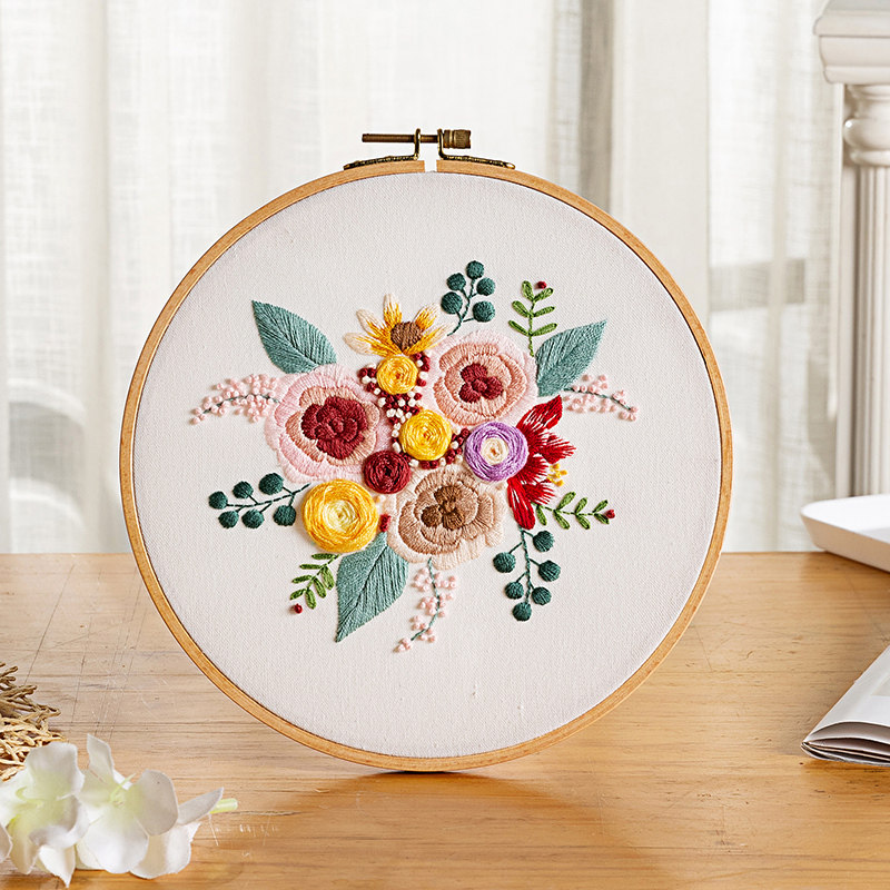 Embroidery diy handmade self-embroidered group fan making beginner material bag ancient style ribbon Suzhou embroidery purse embroidery embroidery