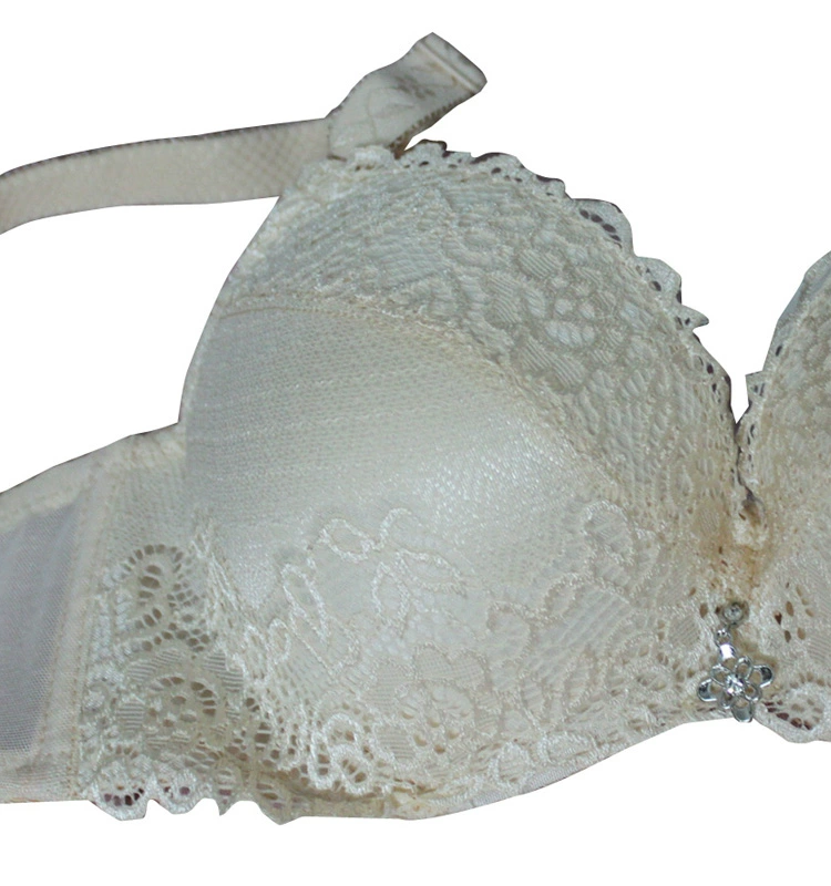 Qiao Bei Shi chính hãng ngực nhỏ ngực phẳng ngực dày 3565 bộ sưu tập vành ngực của bộ phận sữa dày tập hợp đồ lót - Áo ngực không dây