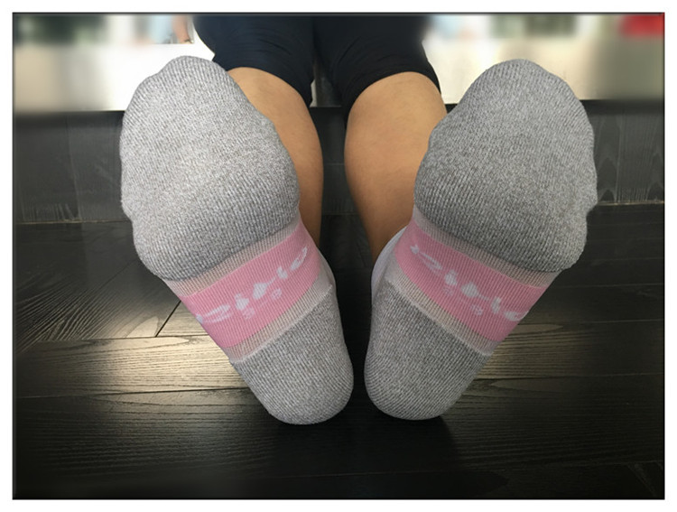 COOLMAX chuyên nghiệp nước khô nhanh chạy thể dục ngoài trời vớ ống ngắn nam và nữ thể thao đôi mô hình vớ tất lười