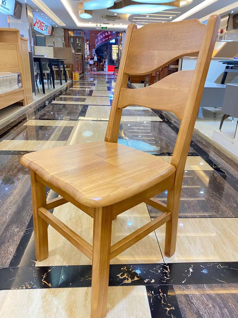 探寻橡木病患座椅的秘密：实木匠心与医患关怀