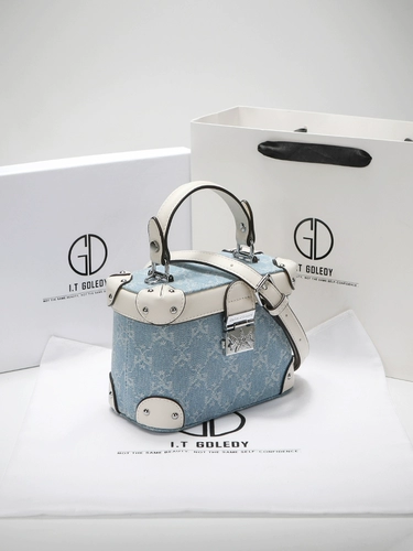 Коробка, сумка через плечо, Гонконг, из натуральной кожи, изысканный стиль, коллекция 2023, в западном стиле