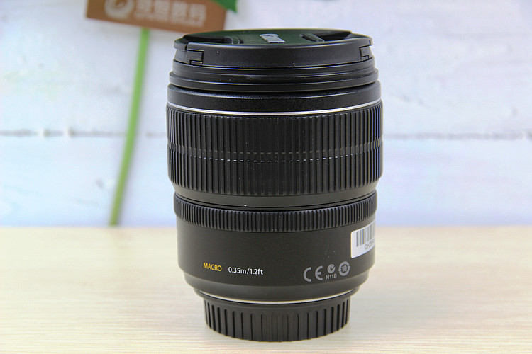 Ống kính DSLR Canon / Canon 15-85mm f / 3.5-5.6 IS mà không cần tháo gỡ góc rộng