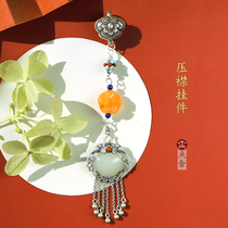 Cheongsam lapel pendant silver retro style S925 sterling silver Hetian jade magpie Ruyi lock tea clothes pendant palace accessories