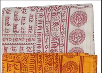 OM + Shencow + lotus foot pattern Sanskrit Grand Mandolo San famous Beatle (Harinam Chadar)