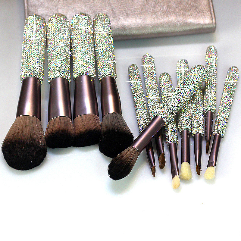 Diamond-Encrusted 12-Piece Makeup Brush Set, Eye Shadow Brush, Luxury Contouring Brush, Under-Eye Brush, Highlighter Brush, Soft-Bristled Rhinestone Makeup Brush