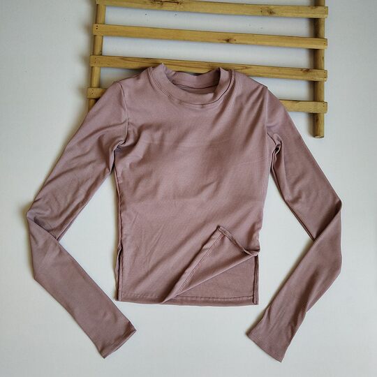 New style sexy hem slit sports top with chest pad, women's tight running fitness clothing, sports long-sleeved yoga clothing