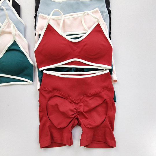 Contrast color stitching sling beautiful back fitness yoga bra with breast pads for outer wear running shockproof tight sports bra