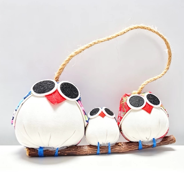 Thai Handmade Owl Ornaments Home Decoration Owl Pendants Family of Three