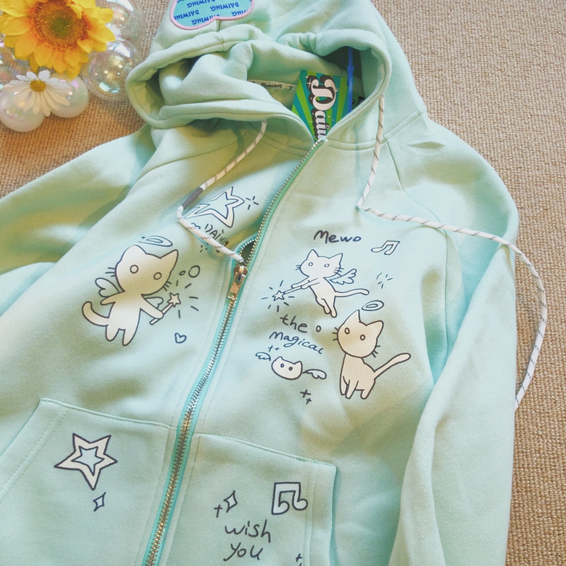 Daiwing Fragmented Islands Find the Sea Autumn and Winter Japanese Cartoon Couple Sweet Cool Hooded Cardigan Sweatshirt