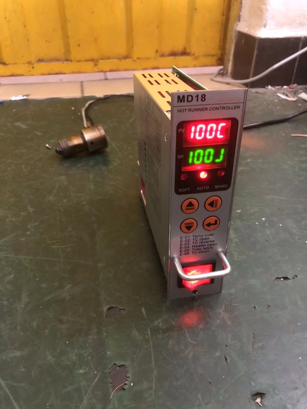 Md18, High-End Hot Runner Anti-Burn Temperature Control Card, Temperature Control Card, Temperature Control Meter If the Wires Are Connected Incorrectly, the Temperature Sensor Cable Will Not Burn.