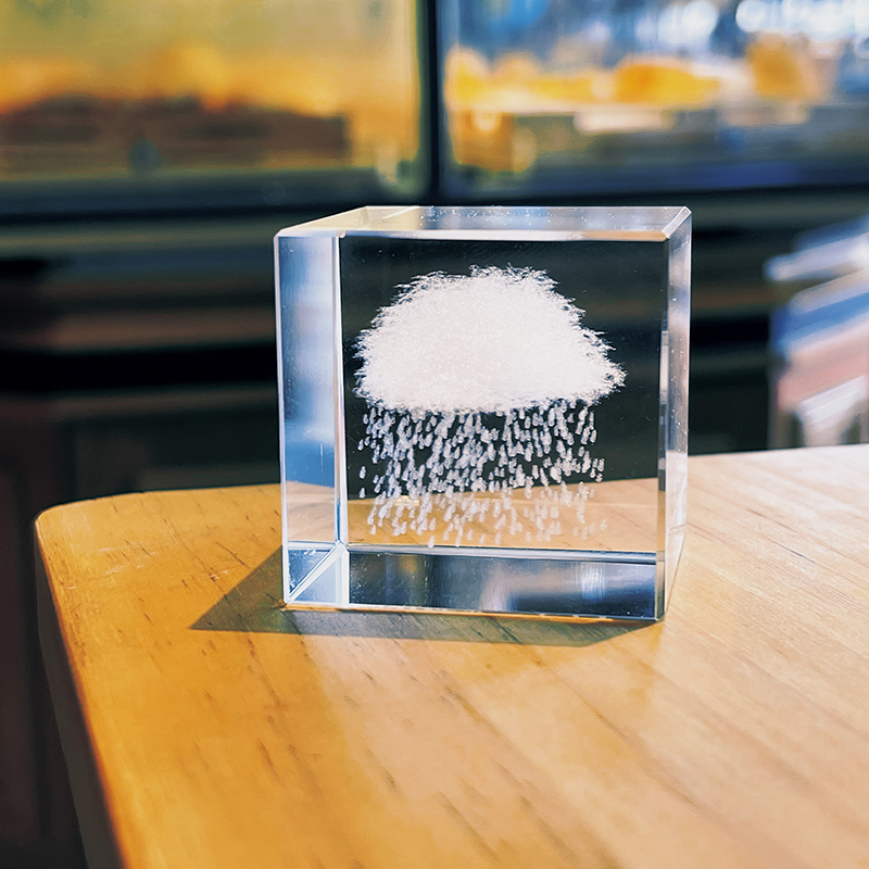 Healing Department Cloud Dove Cube Block Mercy Shaped Crystal Cute Desktop minimalist creative Cubic delivery of a male and female friend