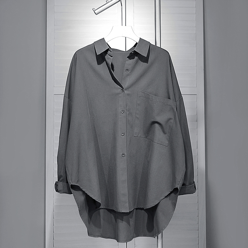 High-End Gray Shirt for Women, Loose-Fitting, Plus-Size, Batwing Style, Slimming Shirt, Simple Mid-Length Top Jacket