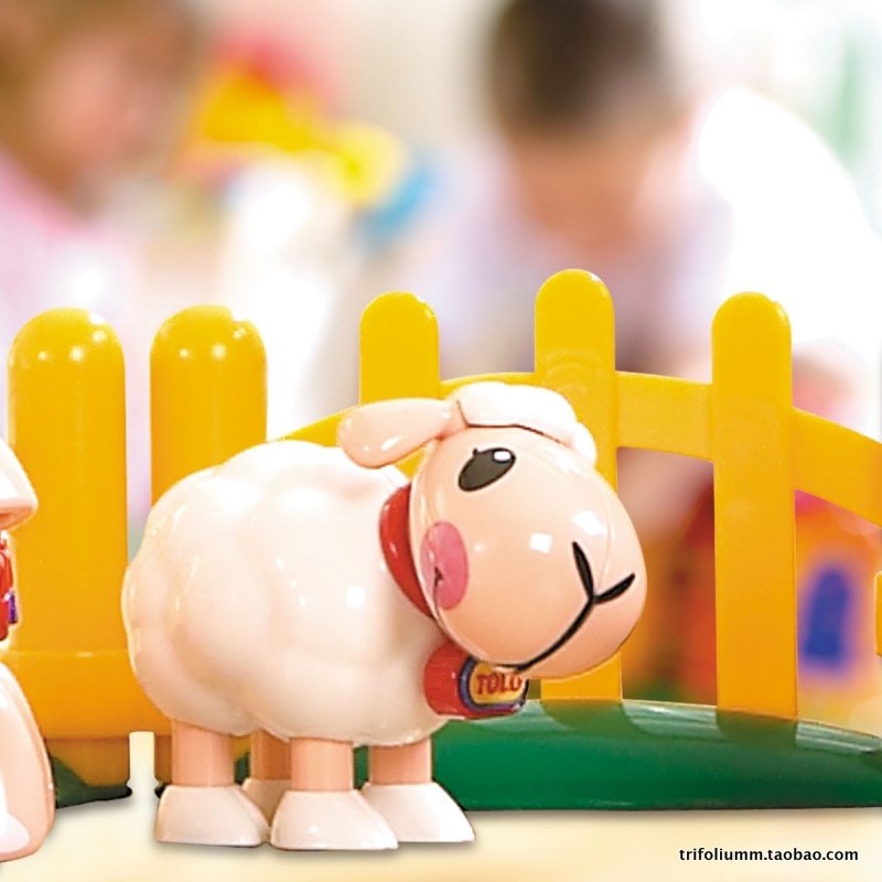 Giá trị lớn ngôi nhà dễ thương Ngôi nhà lớn búp bê khớp có thể được chuyển sang ngồi đồ chơi 1-5 tuổi bộ đồ chơi bác sĩ