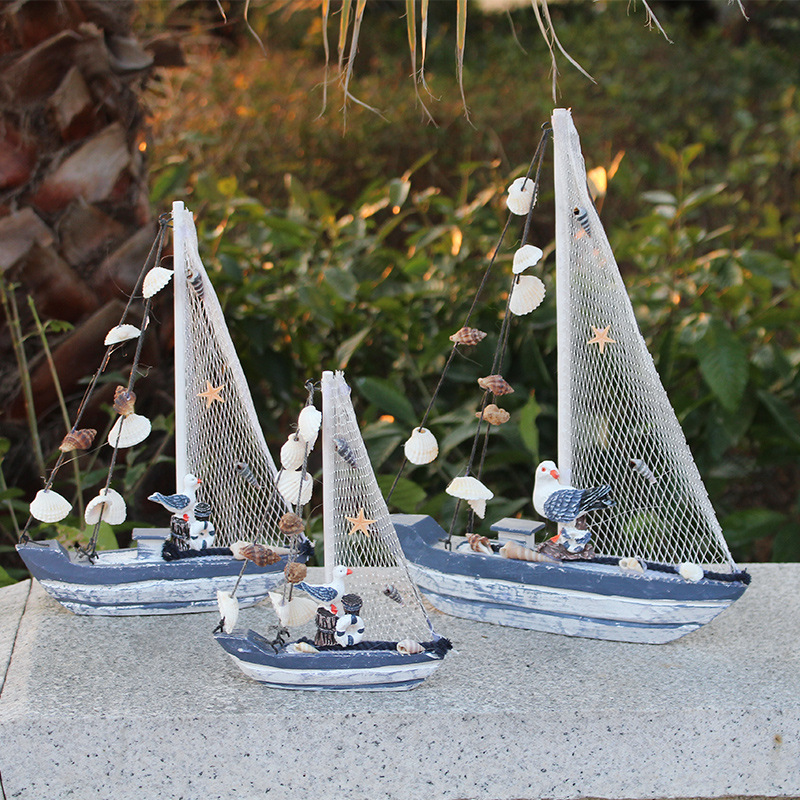 Wooden craft gift decoration Creative sailing boat decoration Smooth sailing Qingdao shell decoration Mediterranean style craft boat