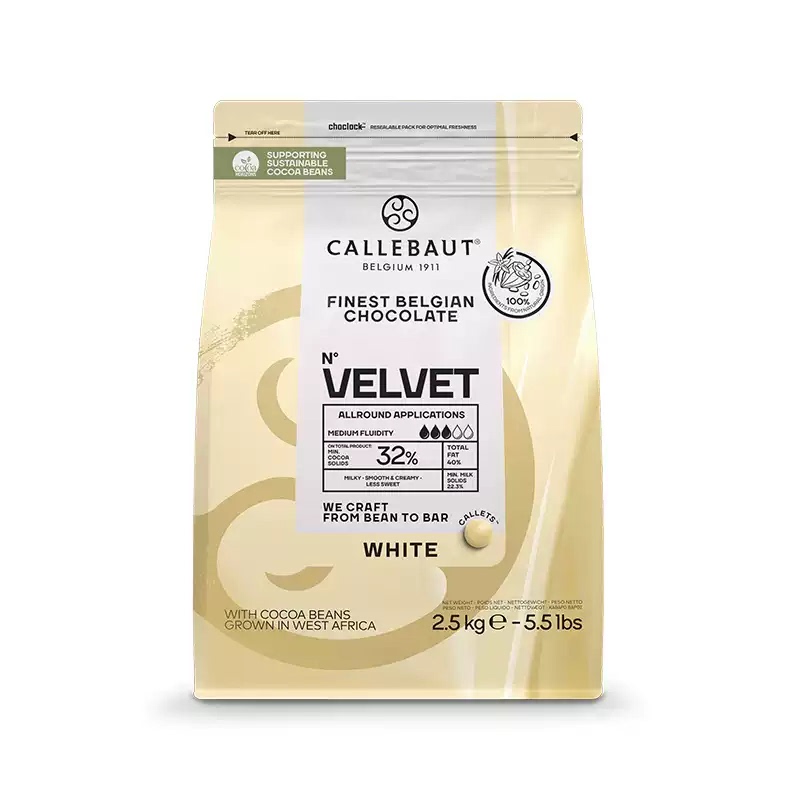Belgian Imported Callebaut White Chocolate Beans with 32% Cocoa Content, 2.5kg, Ingredients for Home Baking Cakes Belgian Imported Callebaut White Chocolate Beans with 32% Cocoa Content, 2.5kg, Ingredients for Home Baking Cakes