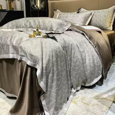 Summer light luxury 80 double-sided tencel four-piece set simple ice silk smooth naked sleeping men's quilt cover 1 8m bedding