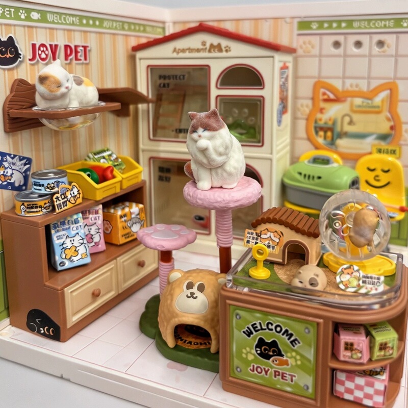 "Original Unboxed" Ruolai Super World Pet Shop Miniature Dollhouse Furniture and Decorations
