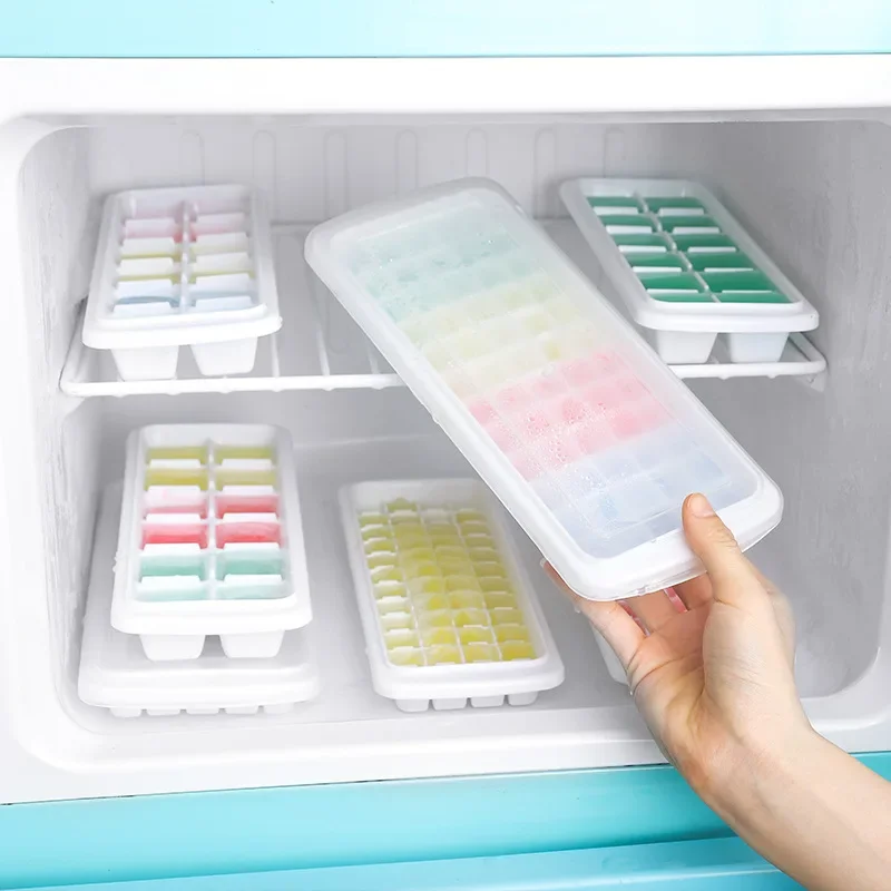 Ice cube mold commercial creative ice storage box with lid Ice Cube artifact large capacity ice making container Ice Cube mold