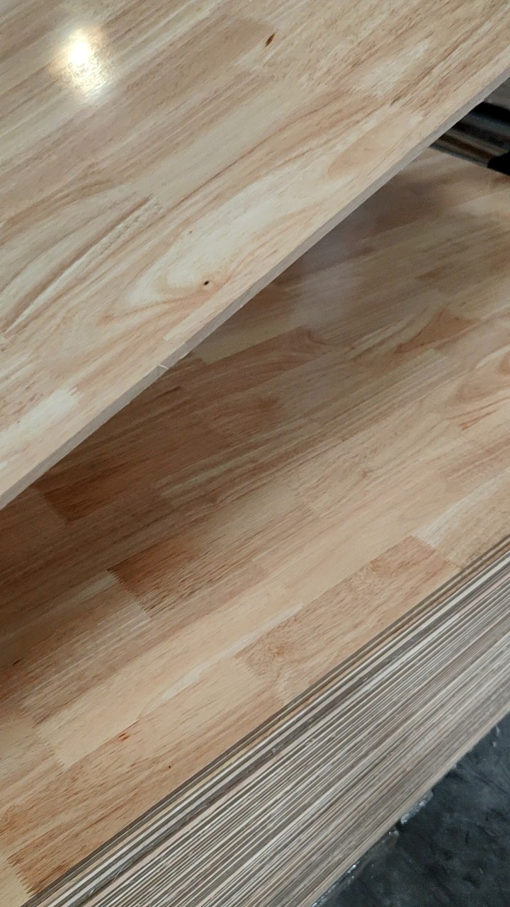 Foshan Rubber And Wood Panel 22mm Timber Primer Rubber Wood Finger