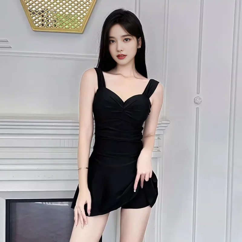 Summer split supporting swimwear, 2024 years