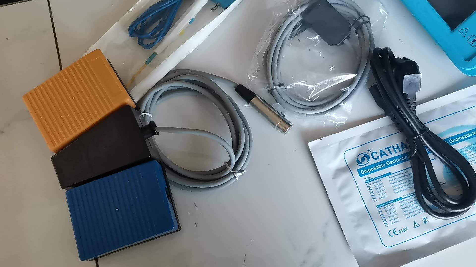 Thrhv300blcd Touch Screen Electrosurgical Cautery Unit With Return